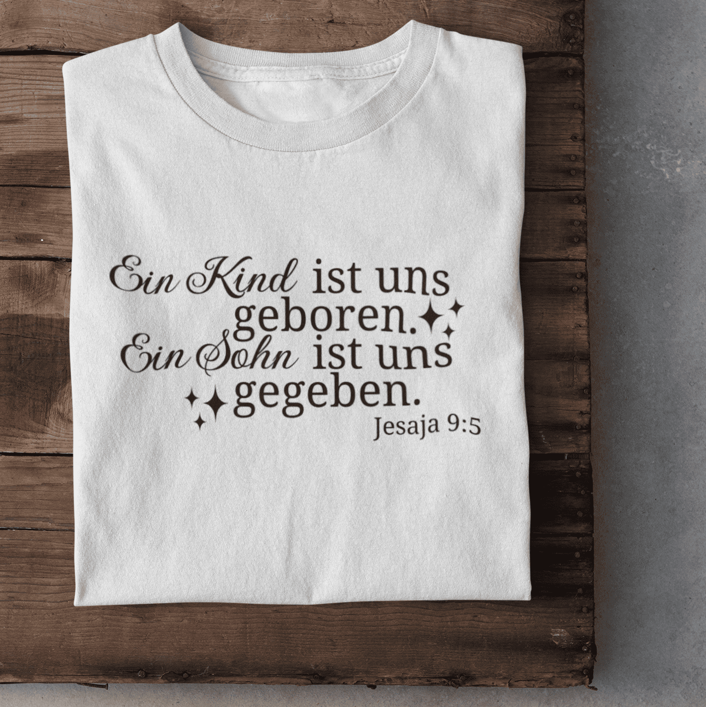 Ein Kind ist uns geboren - Herren Tshirt