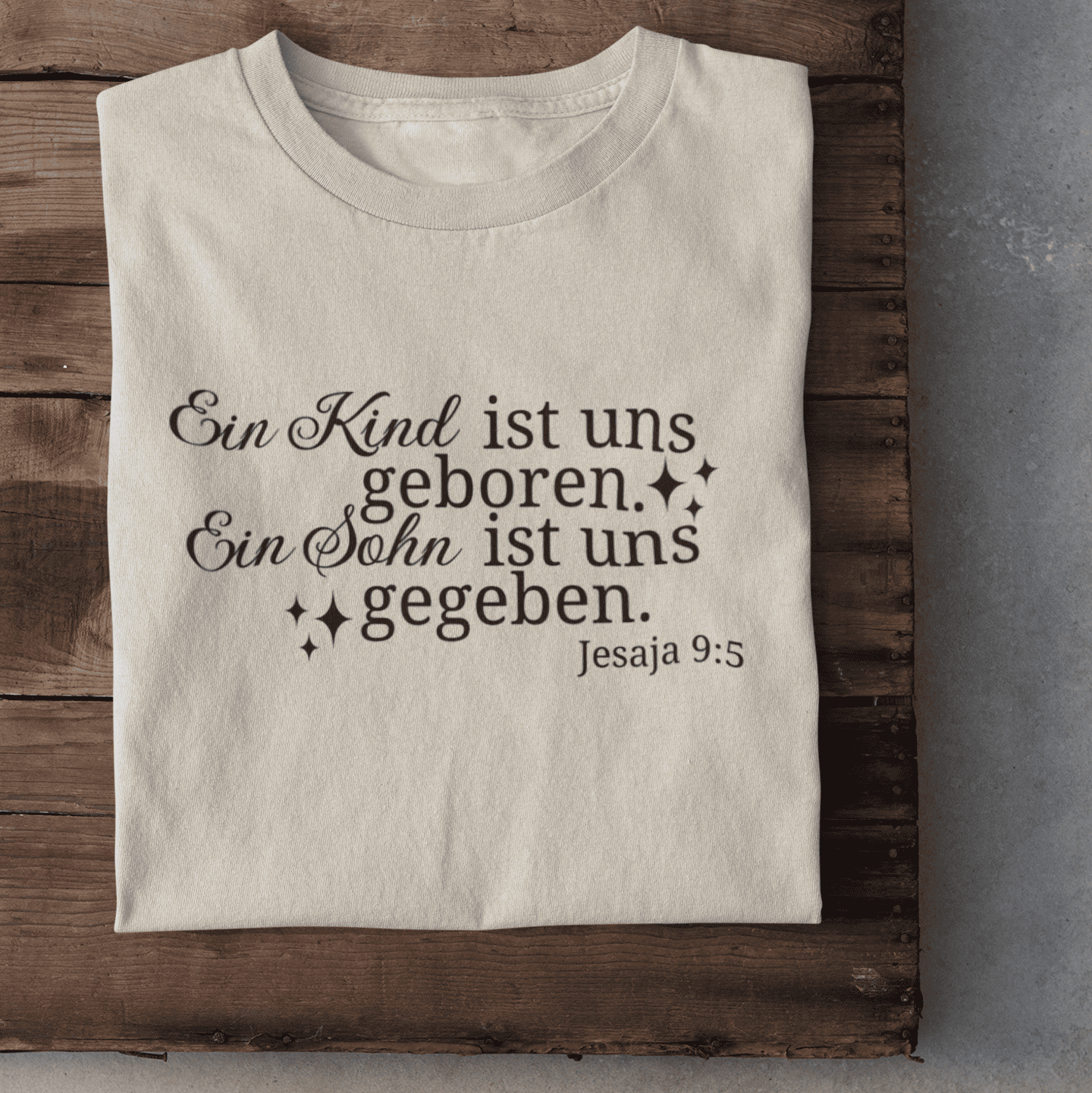 Ein Kind ist uns geboren - Herren Tshirt